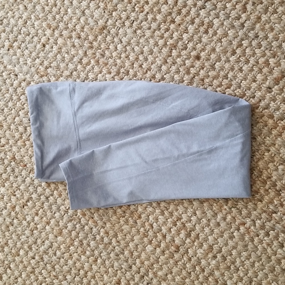 Old Navy active go-dry leggings